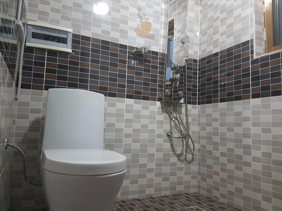 Mbayaville Hotel Douala Eksteriør billede