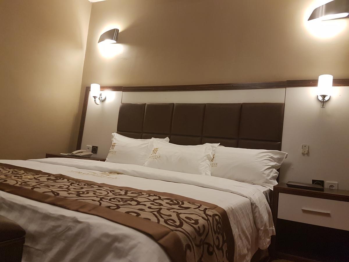 Mbayaville Hotel Douala Eksteriør billede